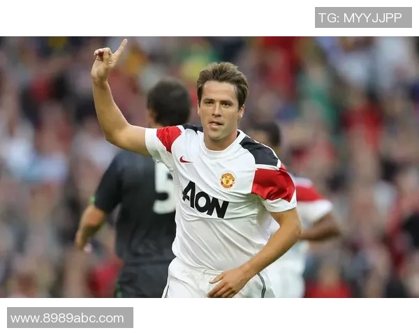 足球场上的传奇瞬间著名足球明星精彩图片回顾与分析